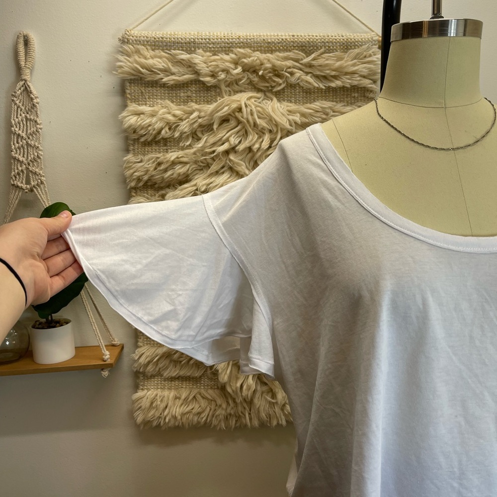 Free People  Loose Sleeves Top Crew Tee Lightweight T-Shirt White Cotton Blend - Picture 3 of 14
